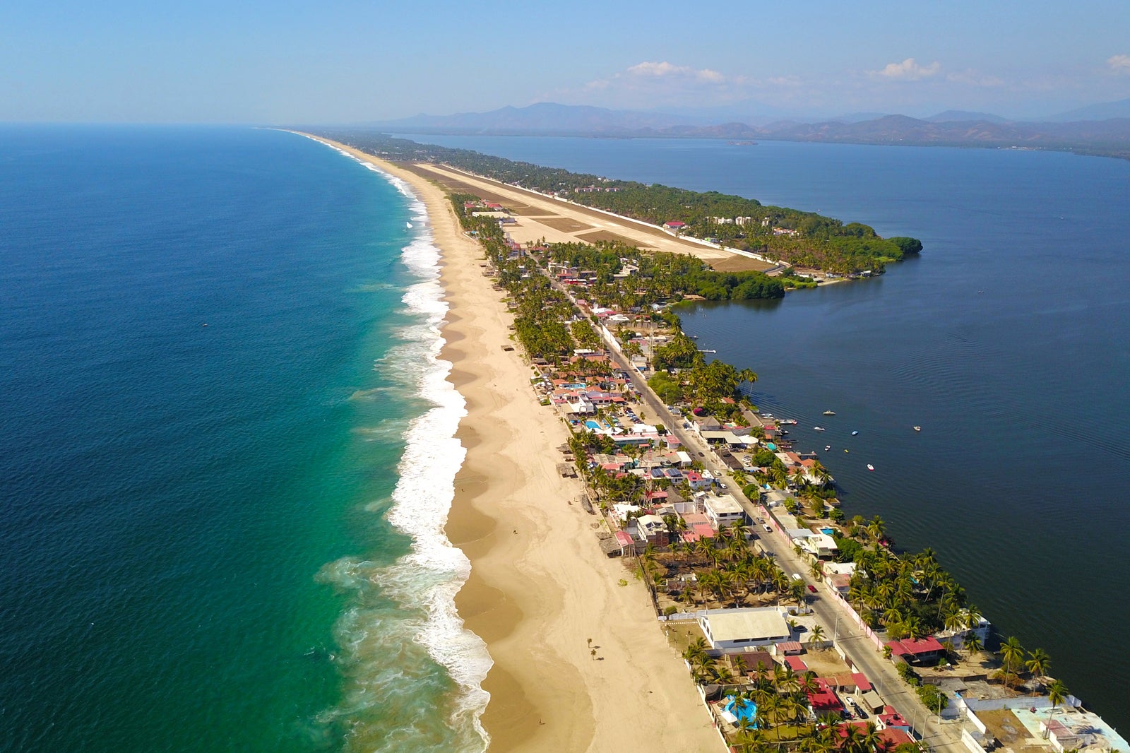 Best Beaches In Acapulco What Is The Most Popular Beach In