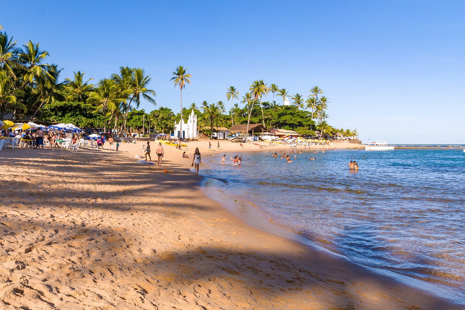 10 melhores praias do litoral da Bahia O litoral baiano é o maior do