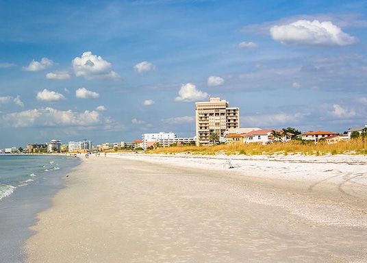 st pete beach parking free