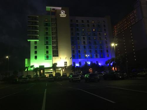 Book Holiday Inn Resort Pensacola Beach, Pensacola Beach, Florida ...