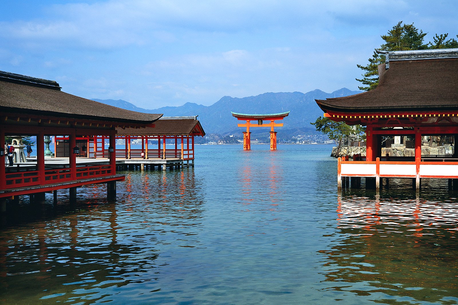 嚴島神社同宮島鳥居 宮島嘅聯合國教科文組織世界文化遺產 Go Guides