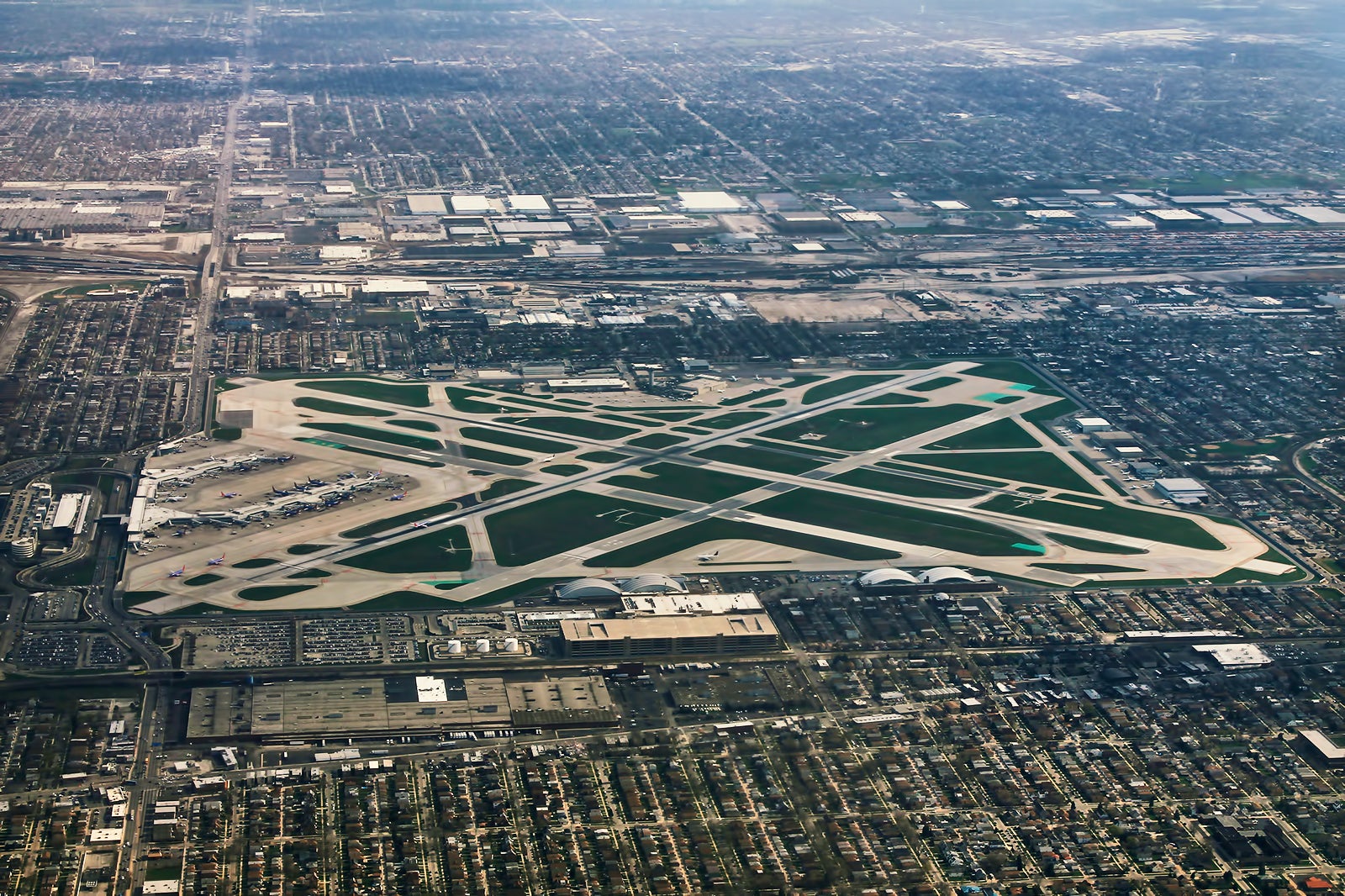 Chicago Midway International Airport - The 2nd-Largest Airport in the ...