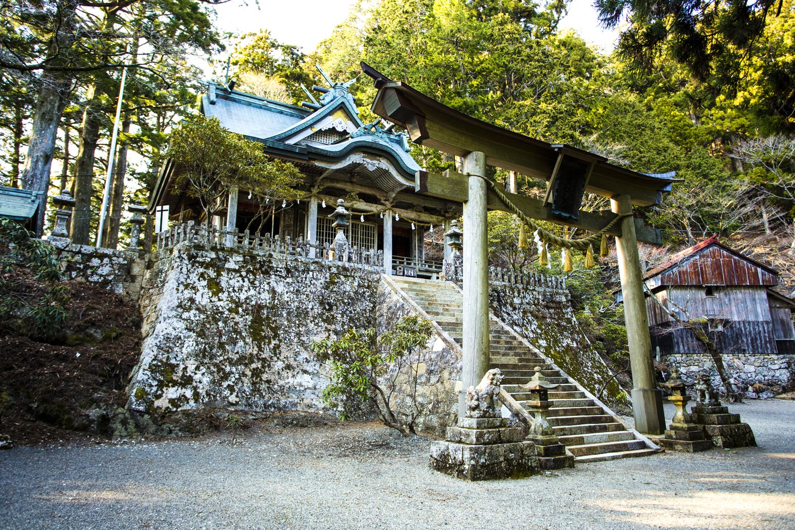 10 Interesting Villages and Sights near Osaka - Escape Osaka on a Road ...