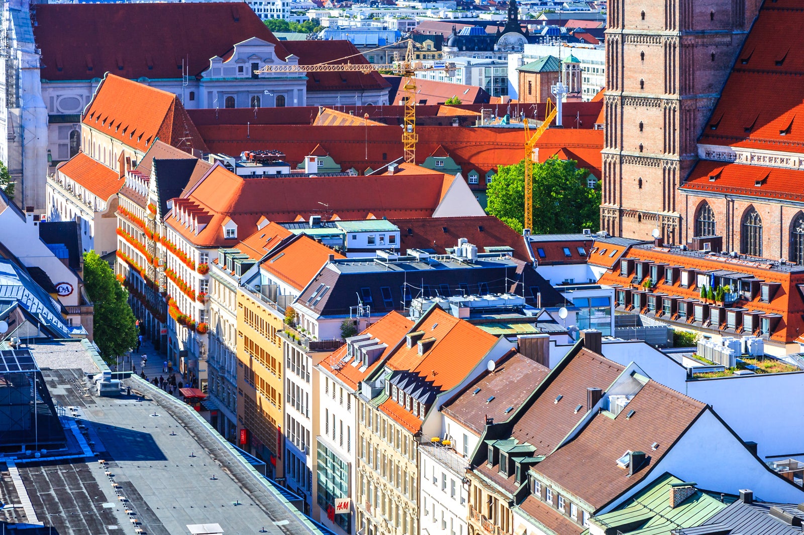 10 Most Popular Streets In Munich Take A Walk Down Munich s Streets 