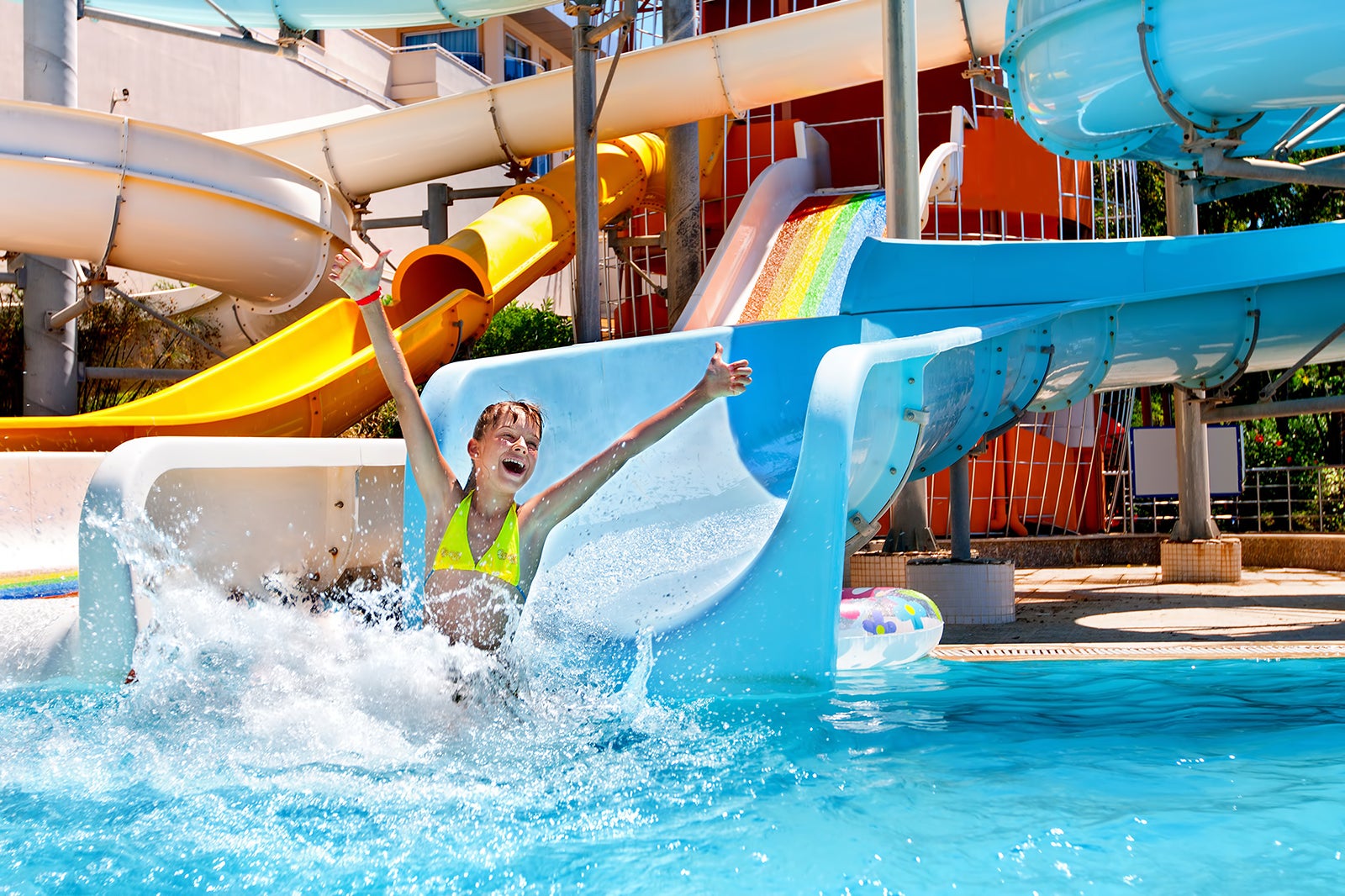 Summer Thrills by the Seashore: Amusement Parks - Marinalife