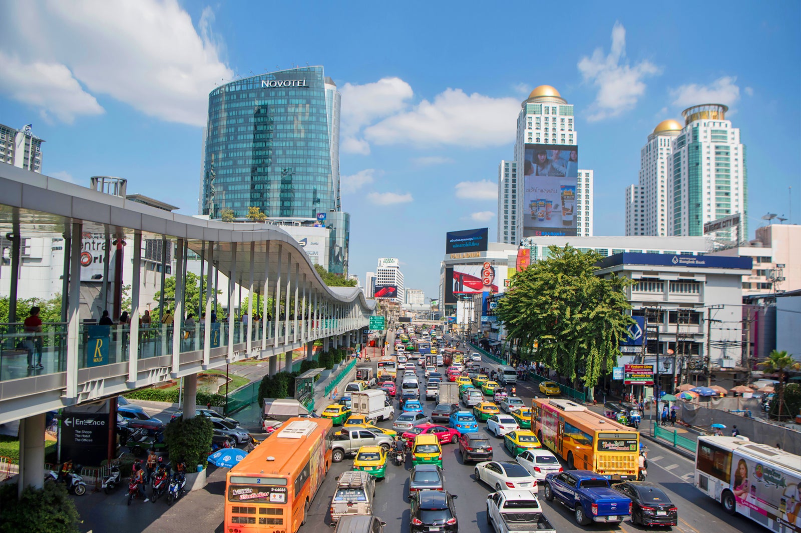 Where to buy thailand jerseys from in Bangkok? : r/Thailand