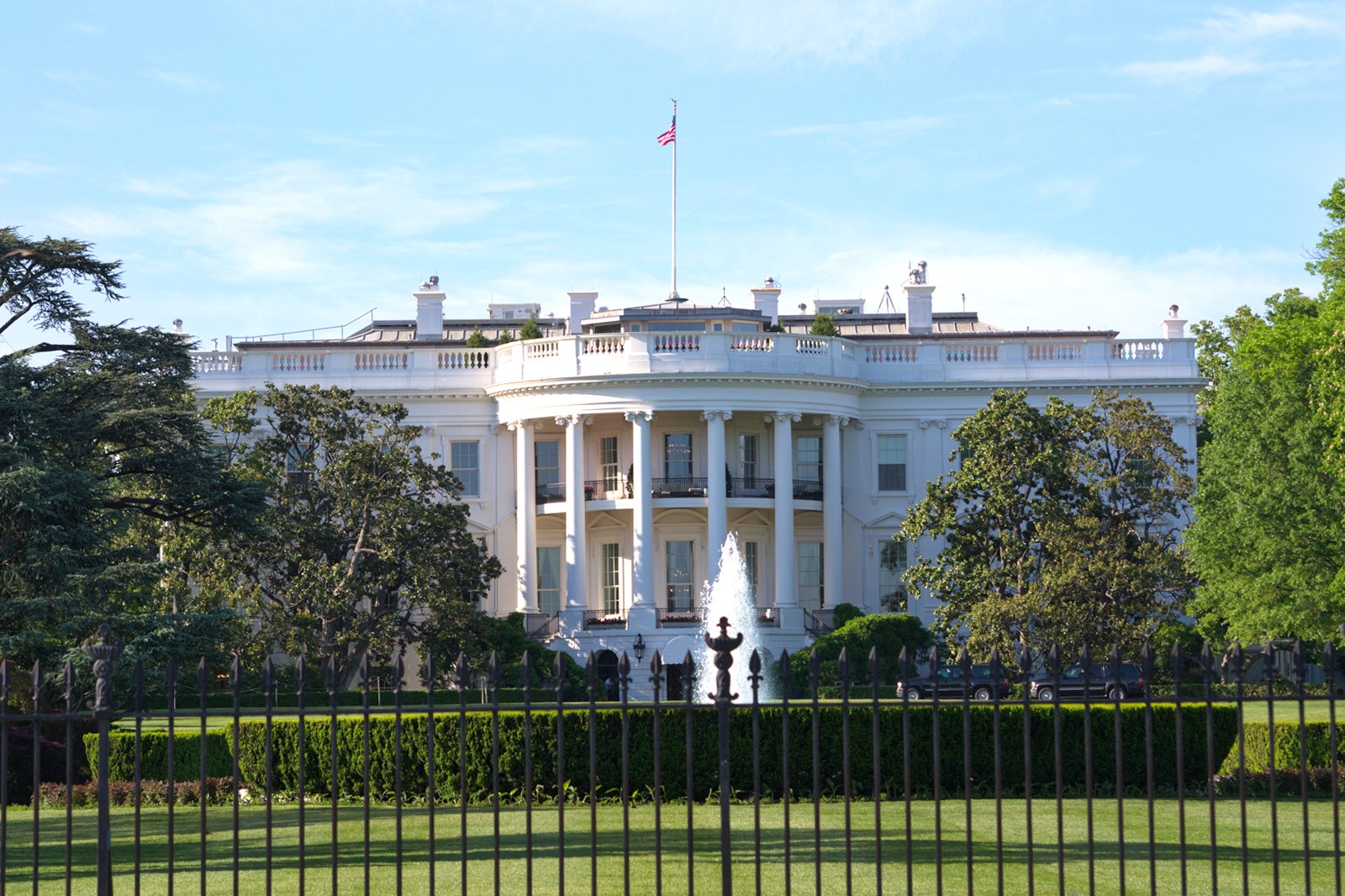 The White House in Washington DC - Visit the President's House ...