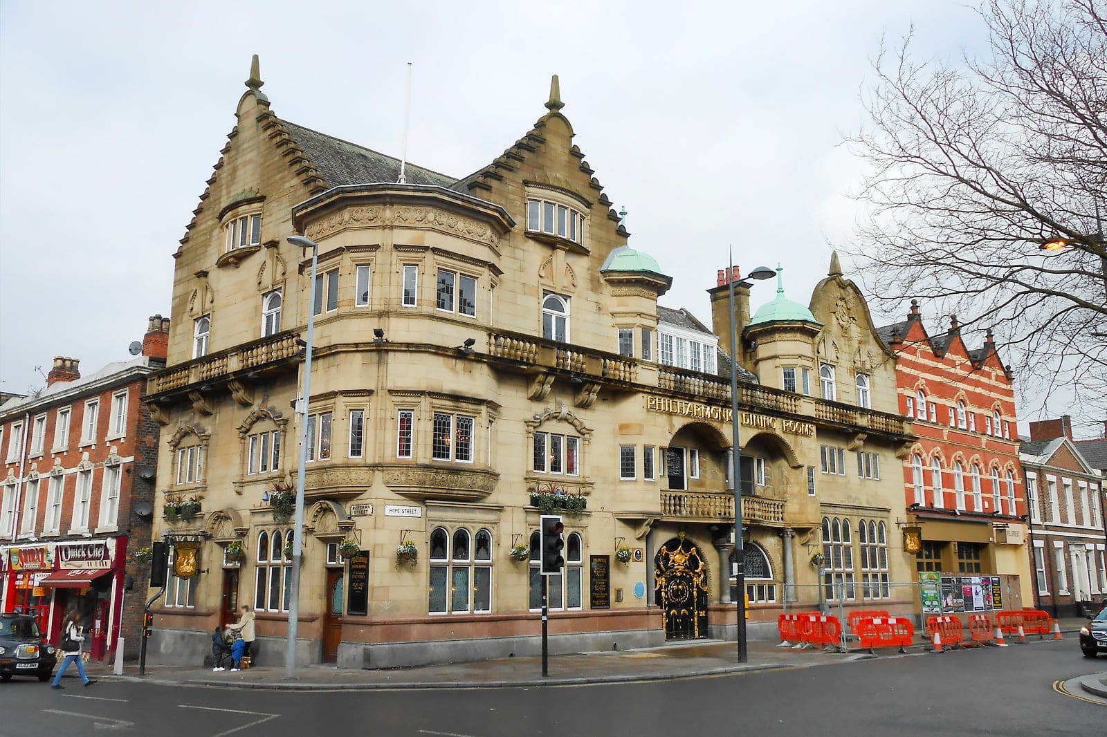 10 Best Pubs In Liverpool Where To Enjoy A Pint In A Traditional 10-best-pubs-in-liverpool-where-to-enjoy-a-pint-in-a-traditional