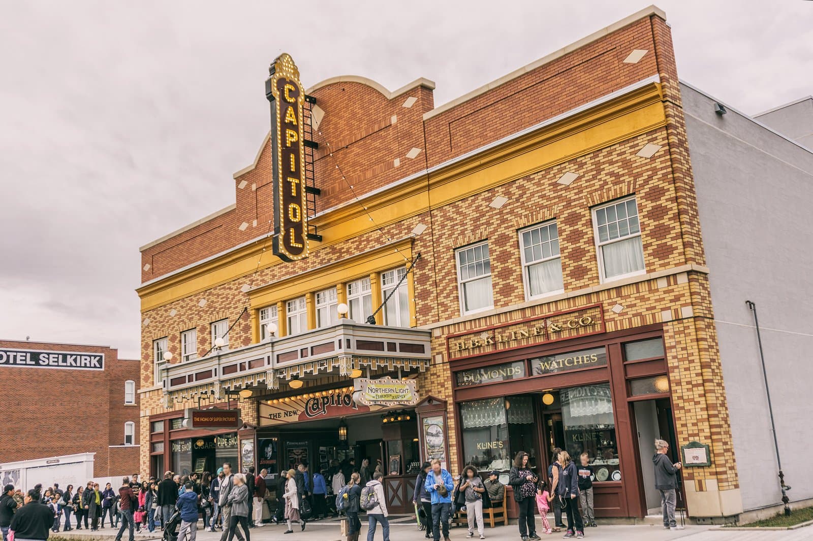 10 Best Things To Do In Edmonton What Is Edmonton Most Famous For 10-best-things-to-do-in-edmonton-what-is-edmonton-most-famous-for