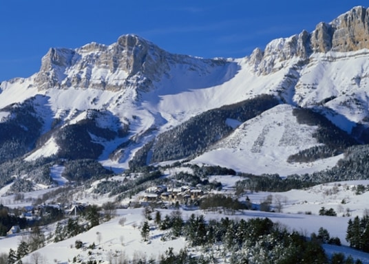 Isola, Prancis