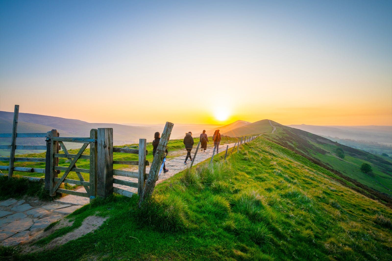 12 Best Peaks in the Peak District Which Mountain or Hill Are You 12 Best Peaks in the Peak District Which Mountain or Hill Are You