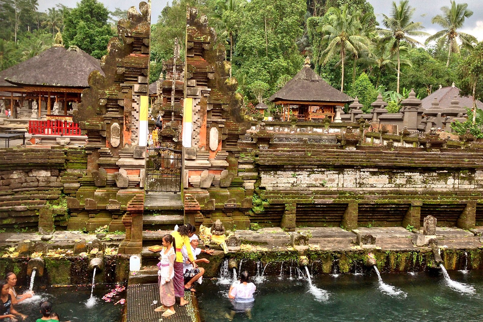 Tirta Empul Temple Bali Water Temple Complex Go Guides Tirta Empul Temple Bali Water Temple Complex Go Guides