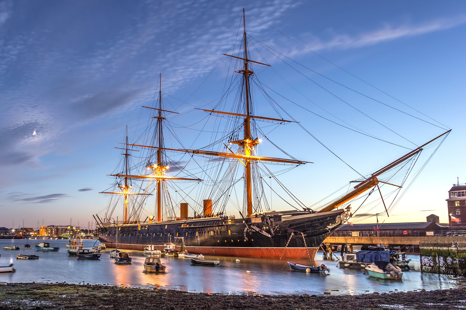 10 Best Things to Do in Portsmouth - What is Portsmouth Most Famous For? – Go Guides