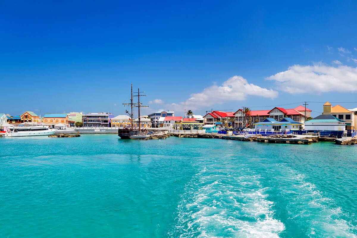 Information about Cayman Islands - Cayman Islands travel guide - Go Guides
