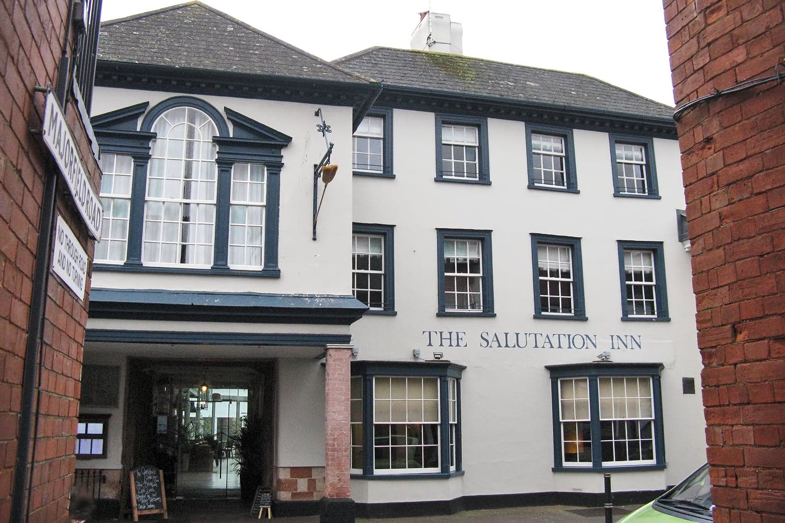 10 Places Where Locals Love to Eat in Exeter - Enjoy Quality Eats in ...