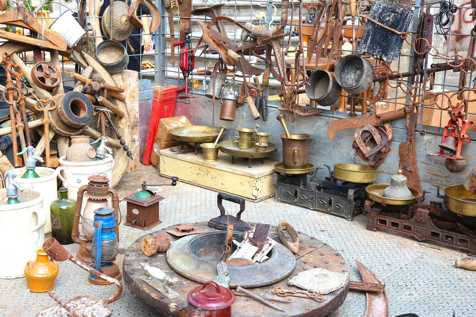 10 Best Markets in Naples - Where to Go Shopping Like a Local in Naples ...