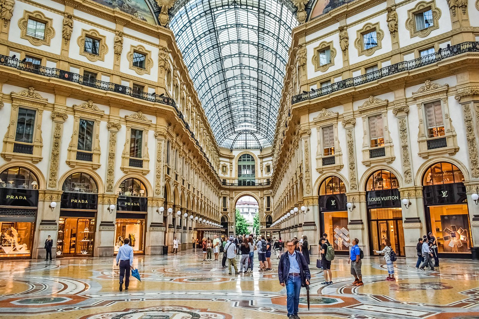 shopping tour milano