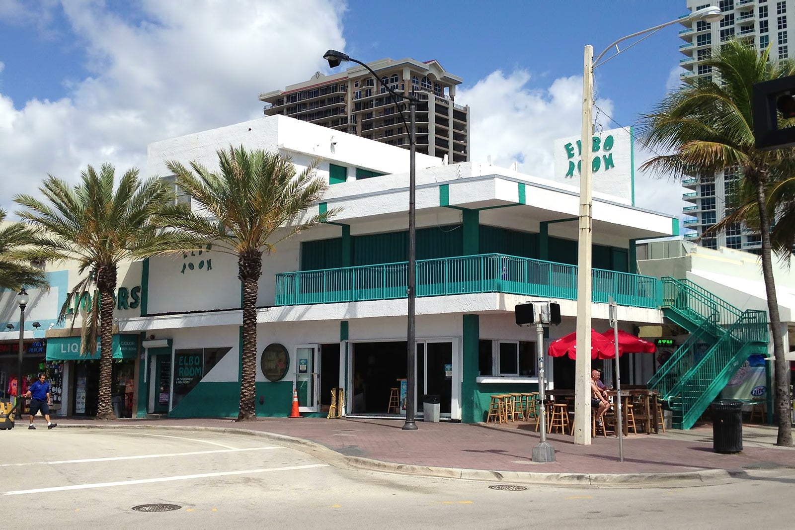 10 Best Beach Bars In Fort Lauderdale Where Is The Best Beach Party In Fort Lauderdale Go