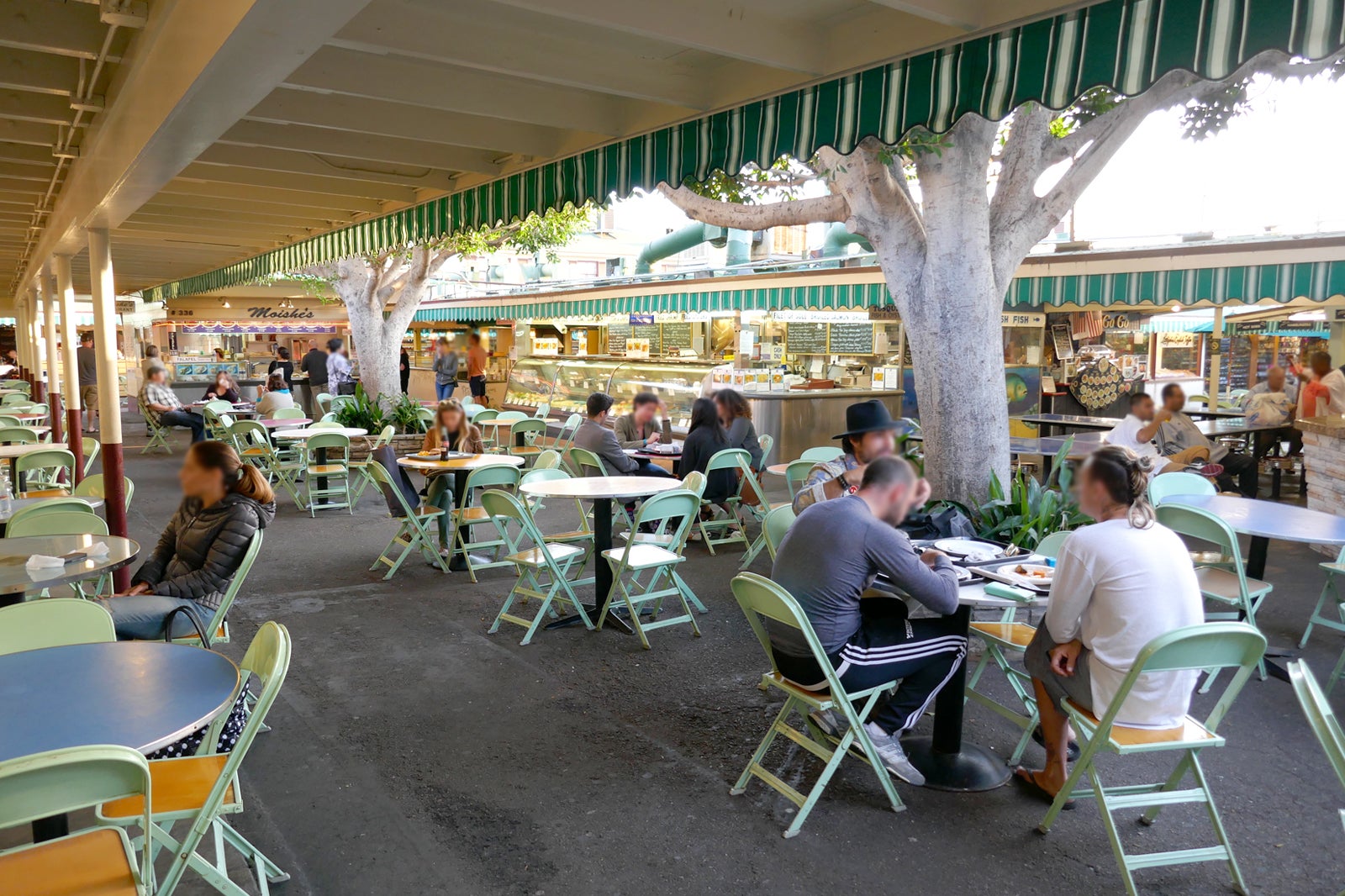 The Original Farmers Market in Los Angeles Explore the Offerings of