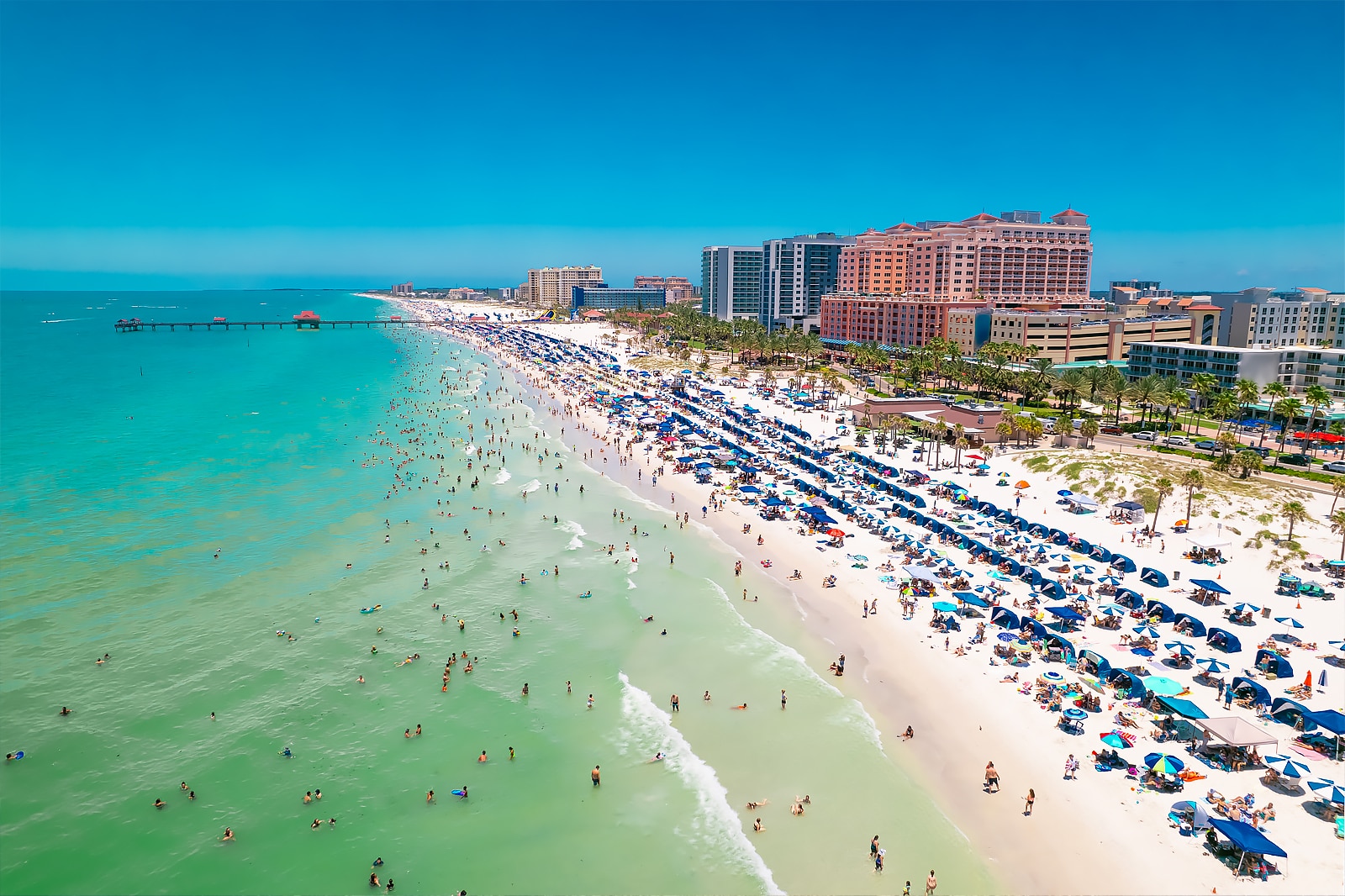 clearwater beach with beachgoers