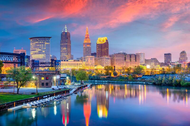 10 Best Things to Do After Dinner in Cleveland - Play Pinball, Catch a Live Show, or Hit a Haunted House – Go Guides