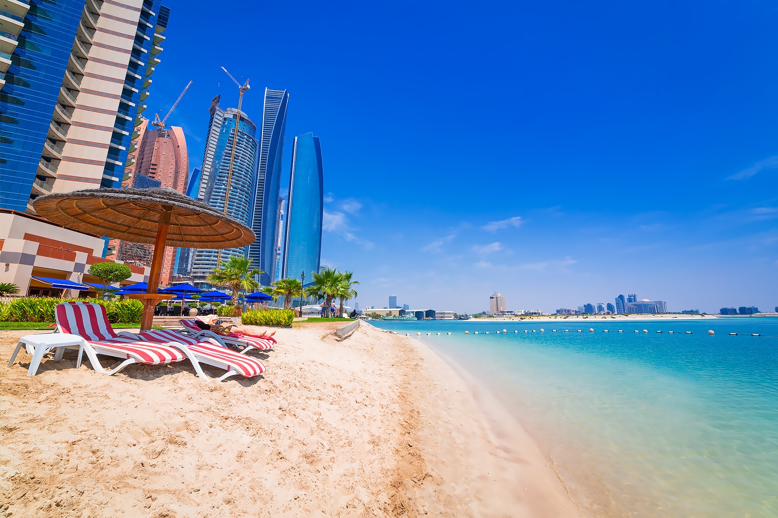 best beach hotel in dubai for couples