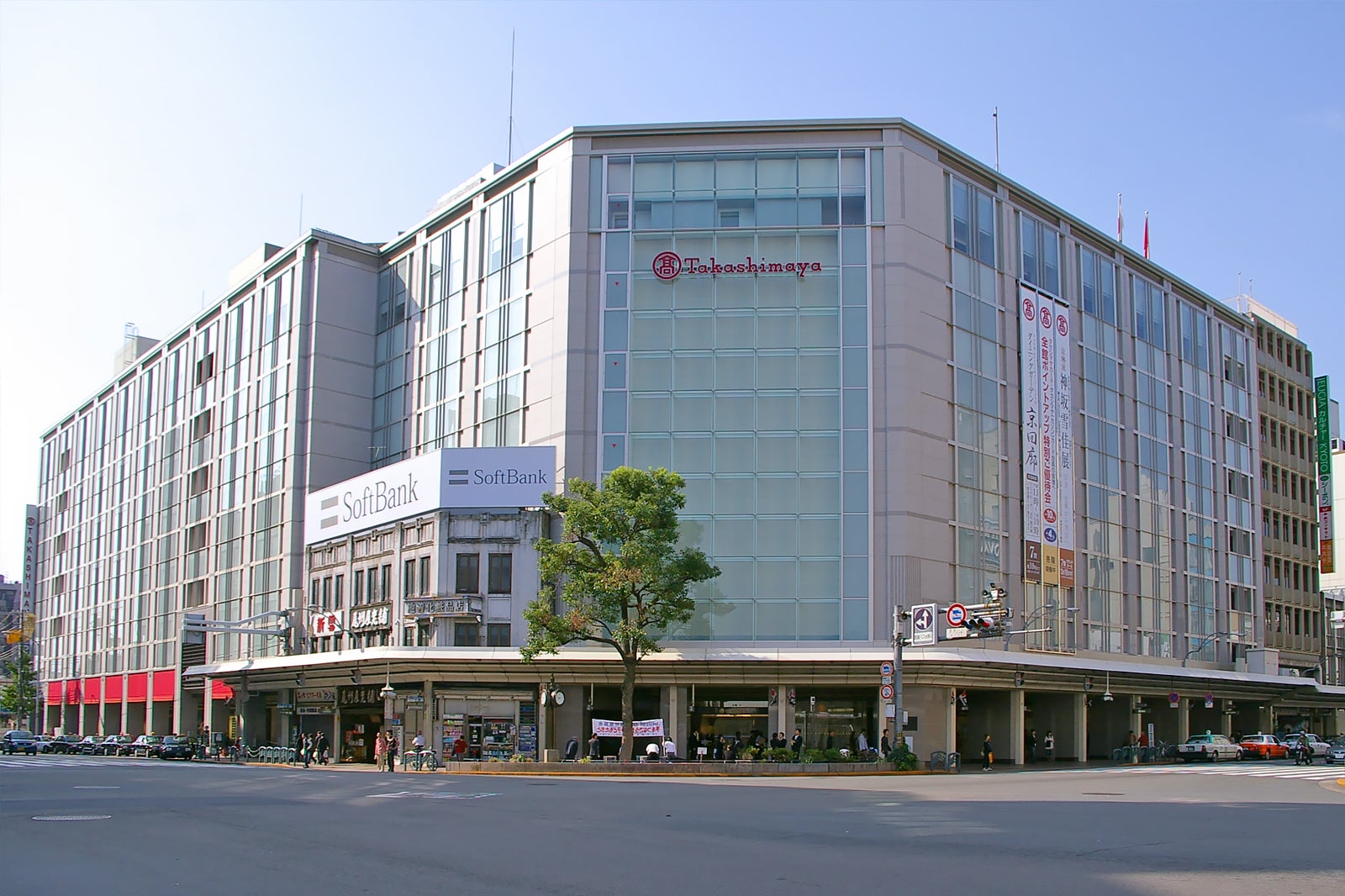 京都で人気のショッピングスポット 10 選 伝統の和小物ほかお土産選びにうれしい名店ぞろい Go Guides