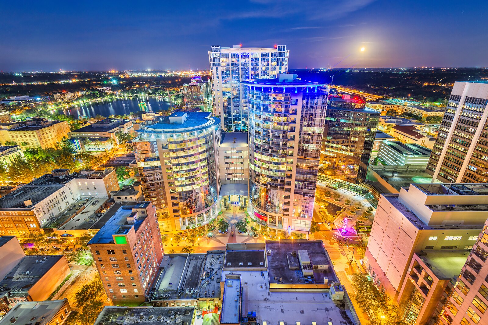 9 Best Nightlife Experiences In Downtown Orlando What To Do At Night 