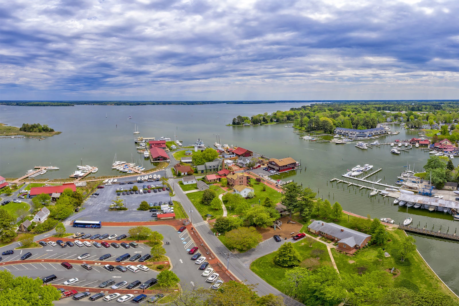 10 MustVisit Small Towns in Maryland Head Out of Baltimore on a Road