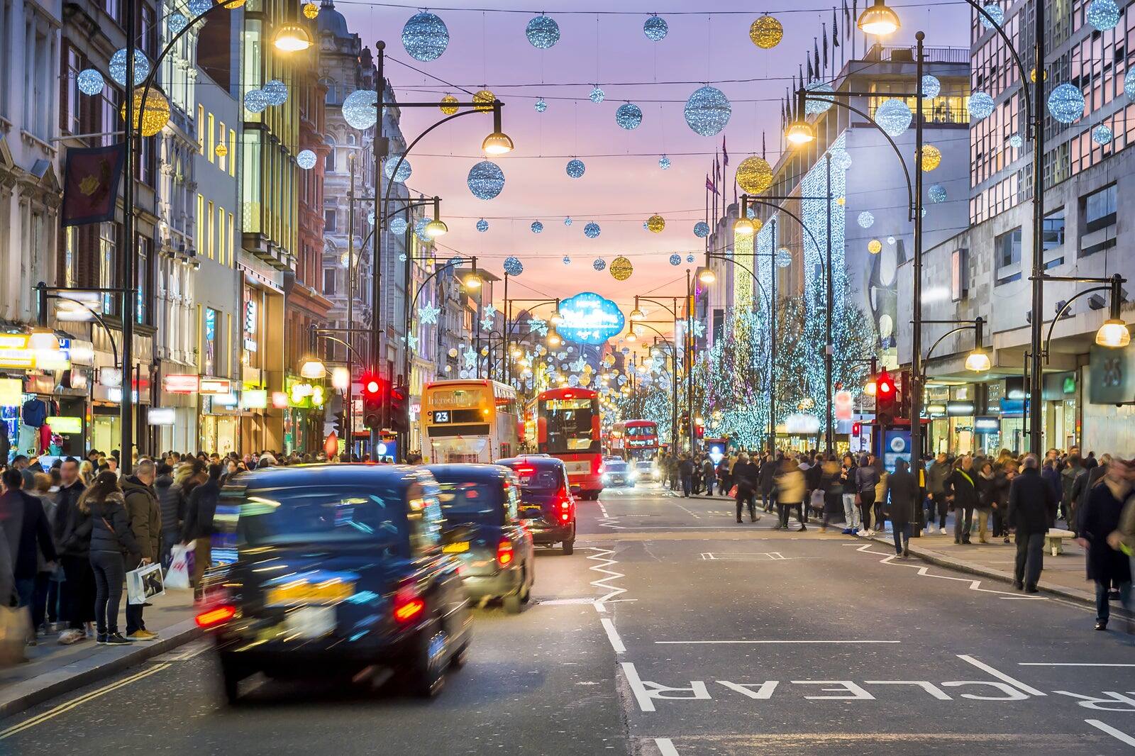 De 10 bästa upplevelserna i Londons nattliv - Vart du ska gå och vad du ...