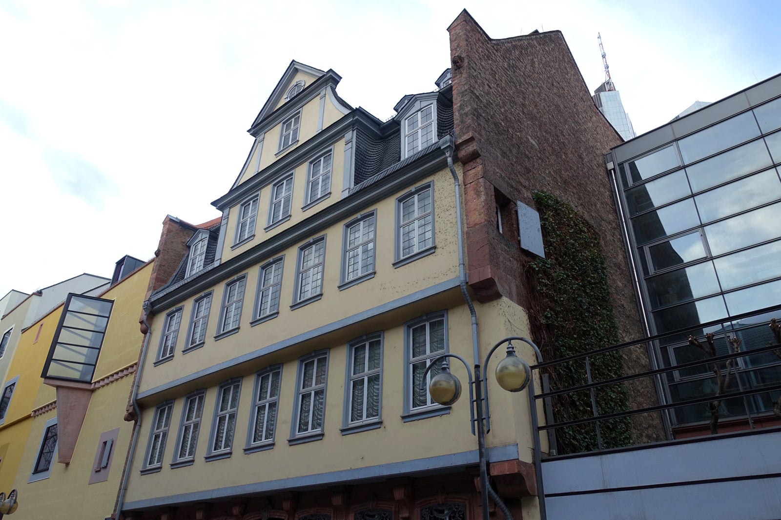 10 Best Museums in Frankfurt Where to Discover Frankfurt History, Art