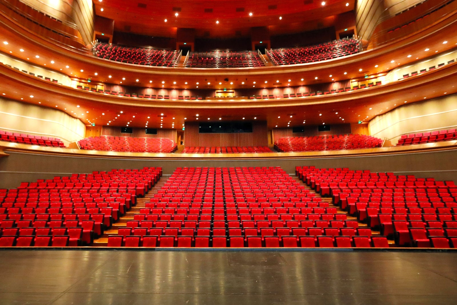 5 Best Theaters in Tokyo - Where to See a Show or a Play in Tokyo? – Go ...