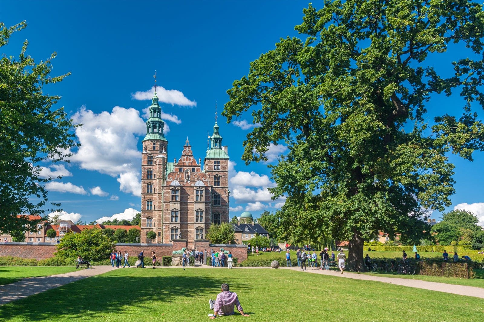 Kongens Have I K benhavn Velbes gt Gr nt Omr de Centralt I kongens-have-i-k-benhavn-velbes-gt-gr-nt-omr-de-centralt-i