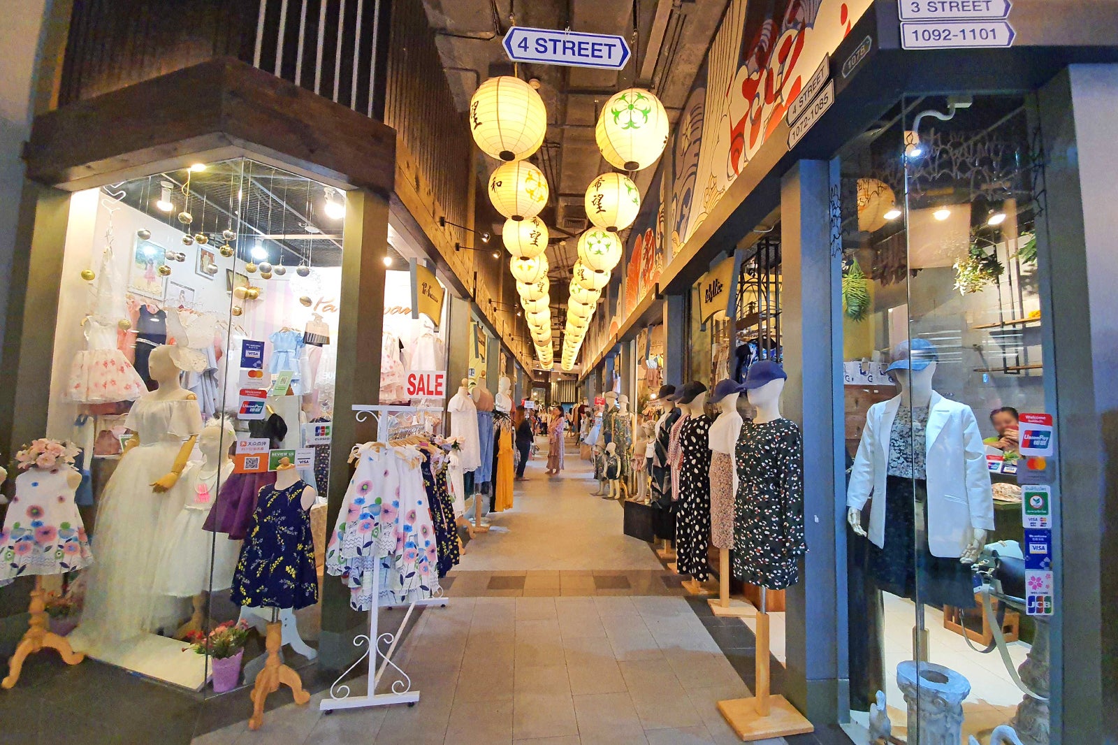 17 Best Places to Go Shopping in Sukhumvit - Where to Shop and What to Buy  in Sukhumvit – Go Guides