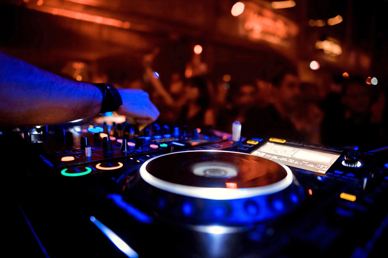 Best Dance Clubs in Chicago