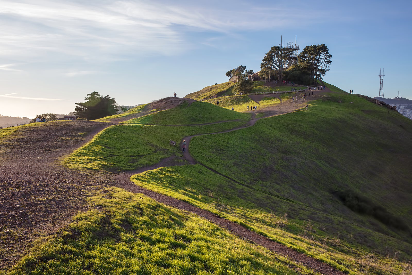 Bernal Heights Park in San Francisco - Go Hiking in the Middle of SF ...