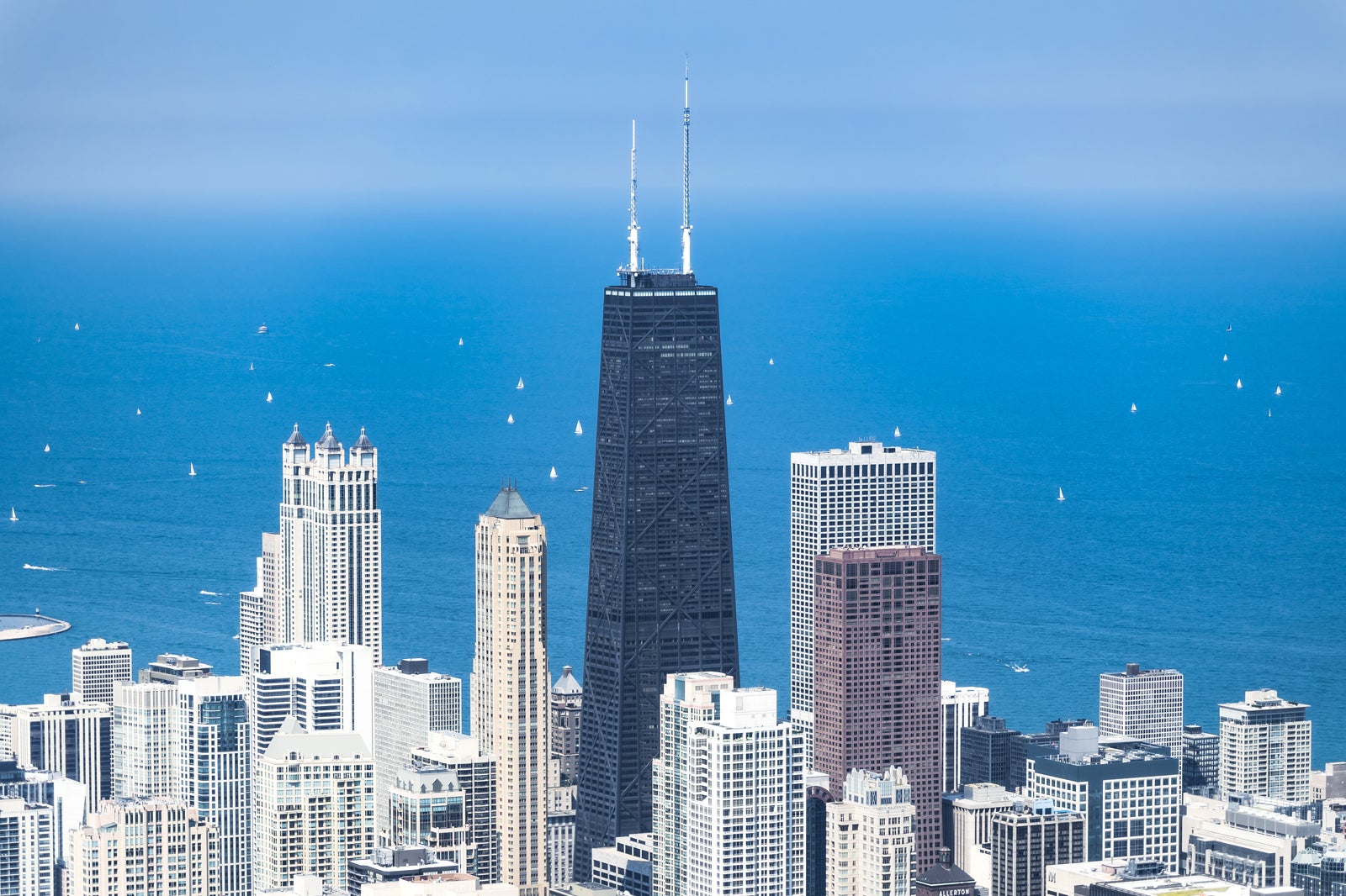 Willis Tower in Chicago - One of the World's Tallest Skyscrapers - Go ...