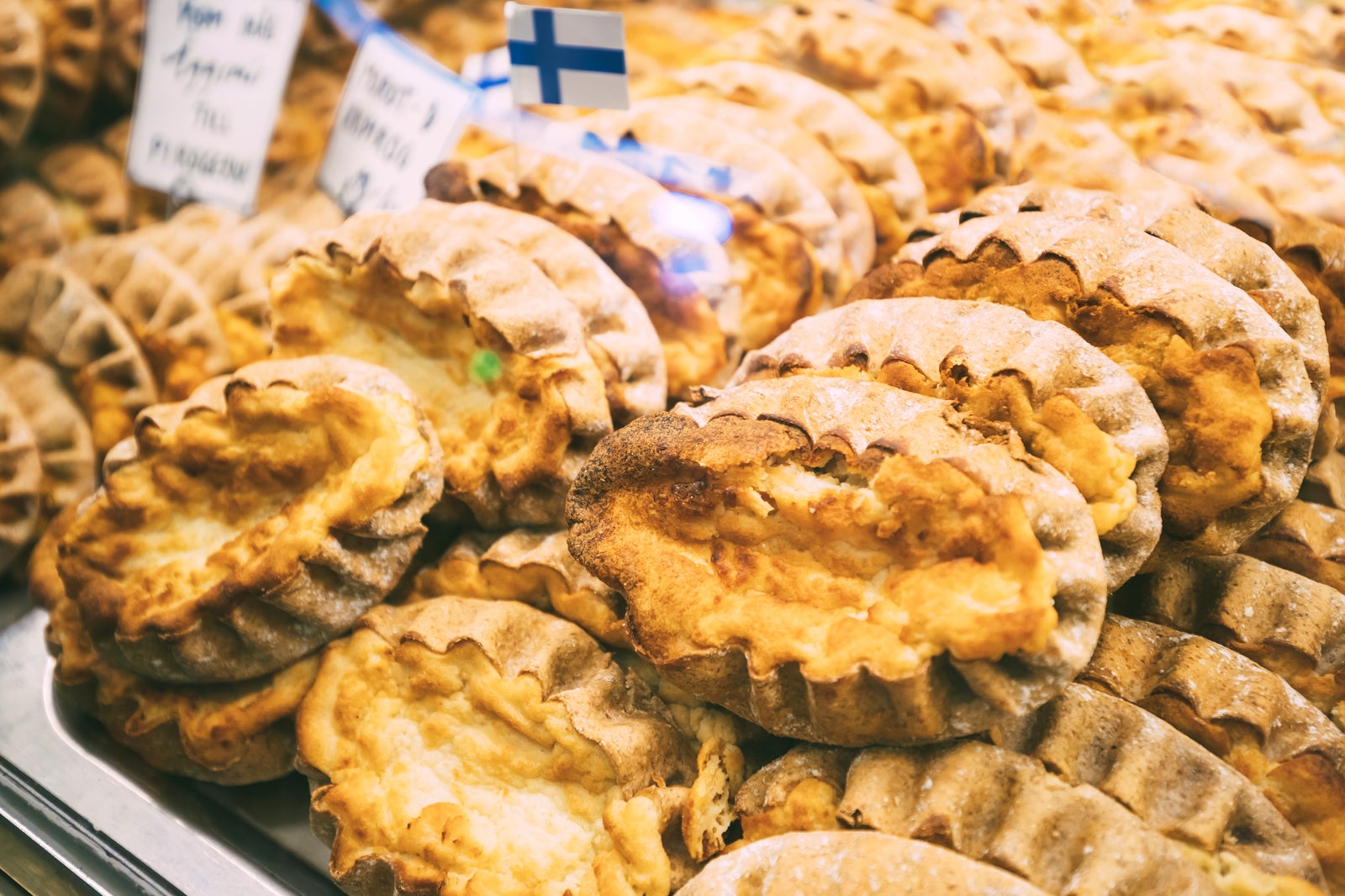 Suomen Parhaat Perinneruoat Makumatkoja Suomen P st P h n Go Guides