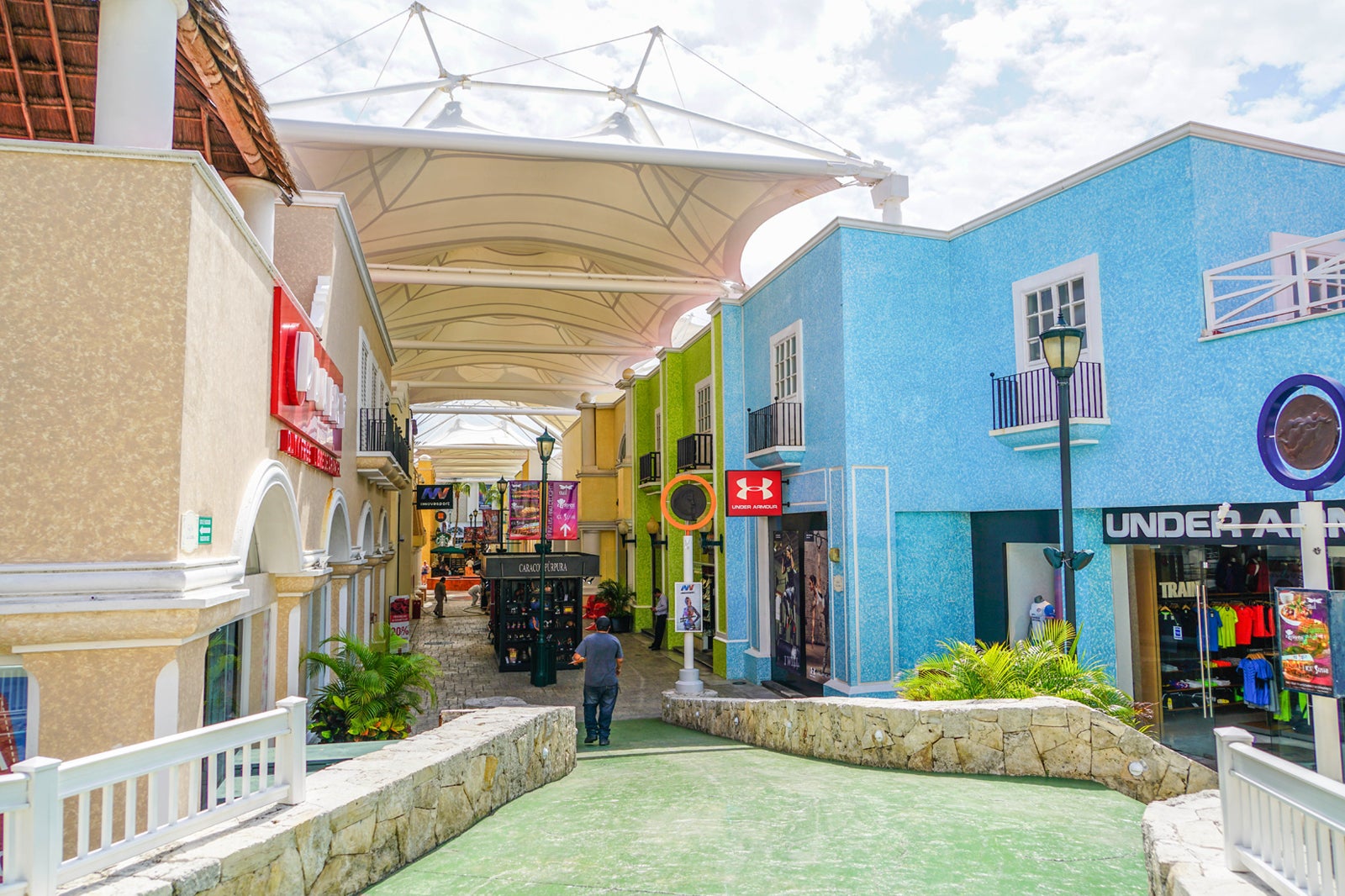 10 Best Places To Go Shopping In Cancun Where To Shop In Cancun And 
