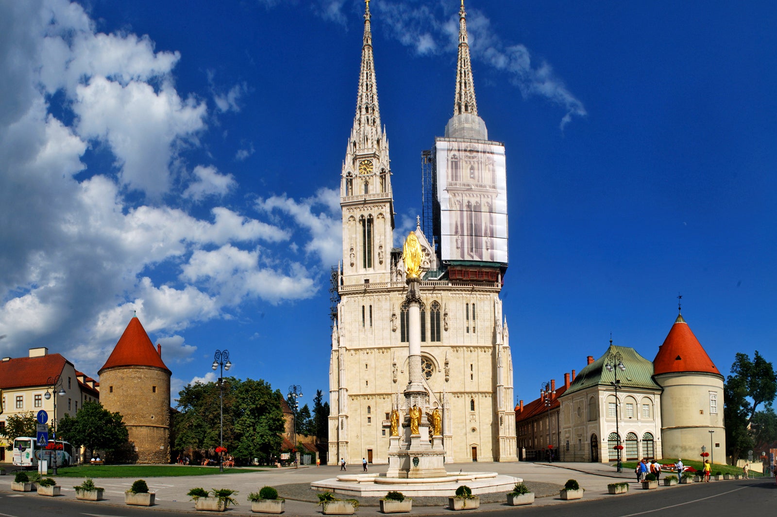 how to travel in zagreb