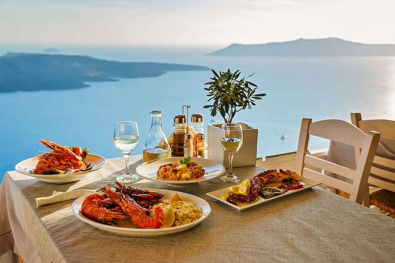 10 Best Restaurants In Santorini