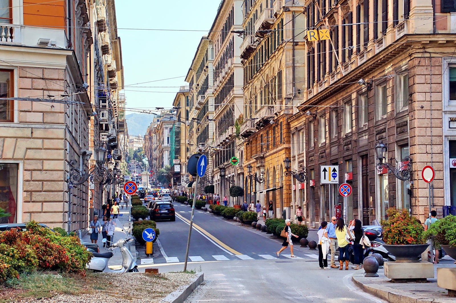 Louis Vuitton Genova store, Italy