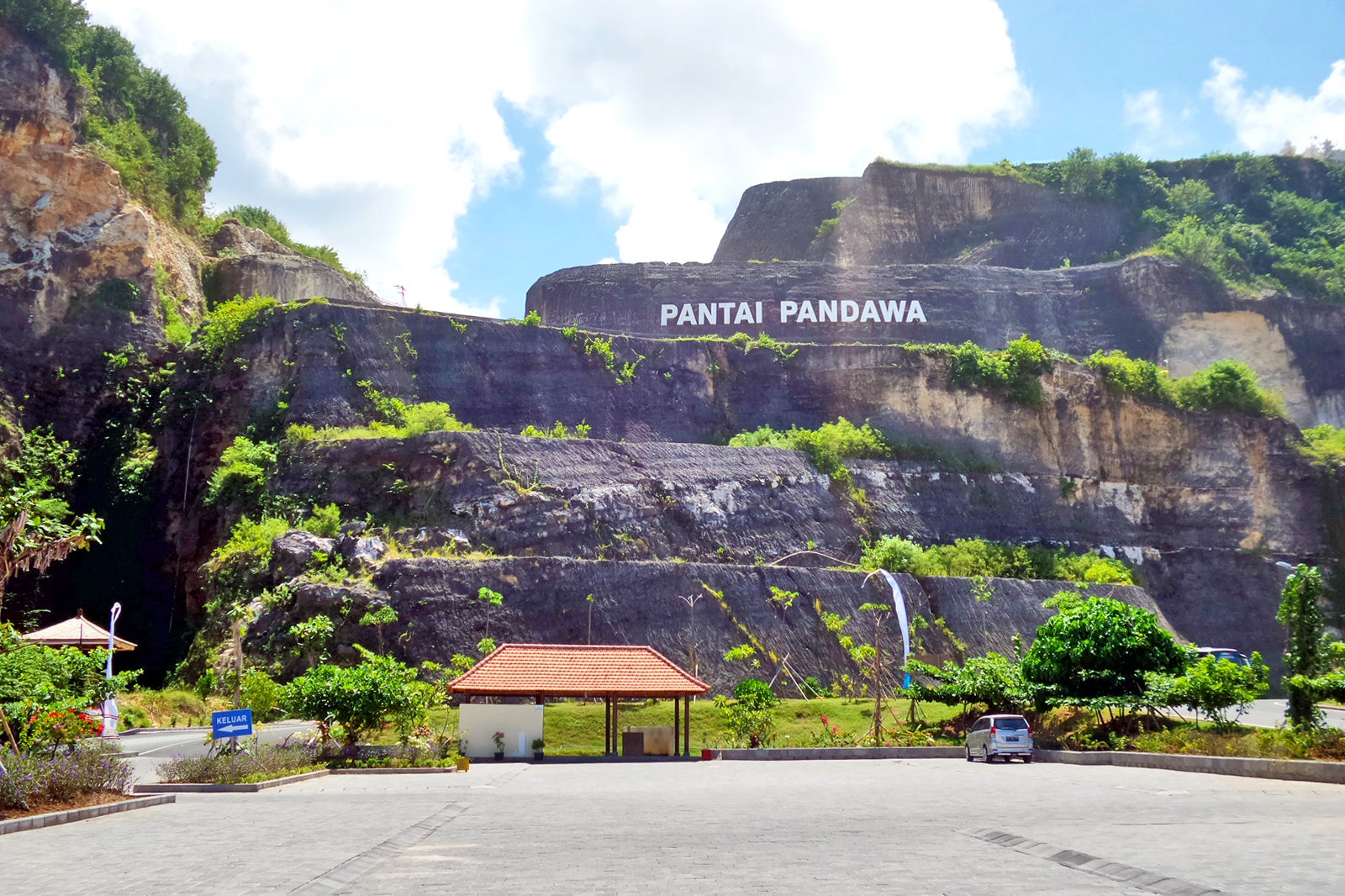 Pandawa Beach In Bali Hidden Beach In South Bali Go Guides