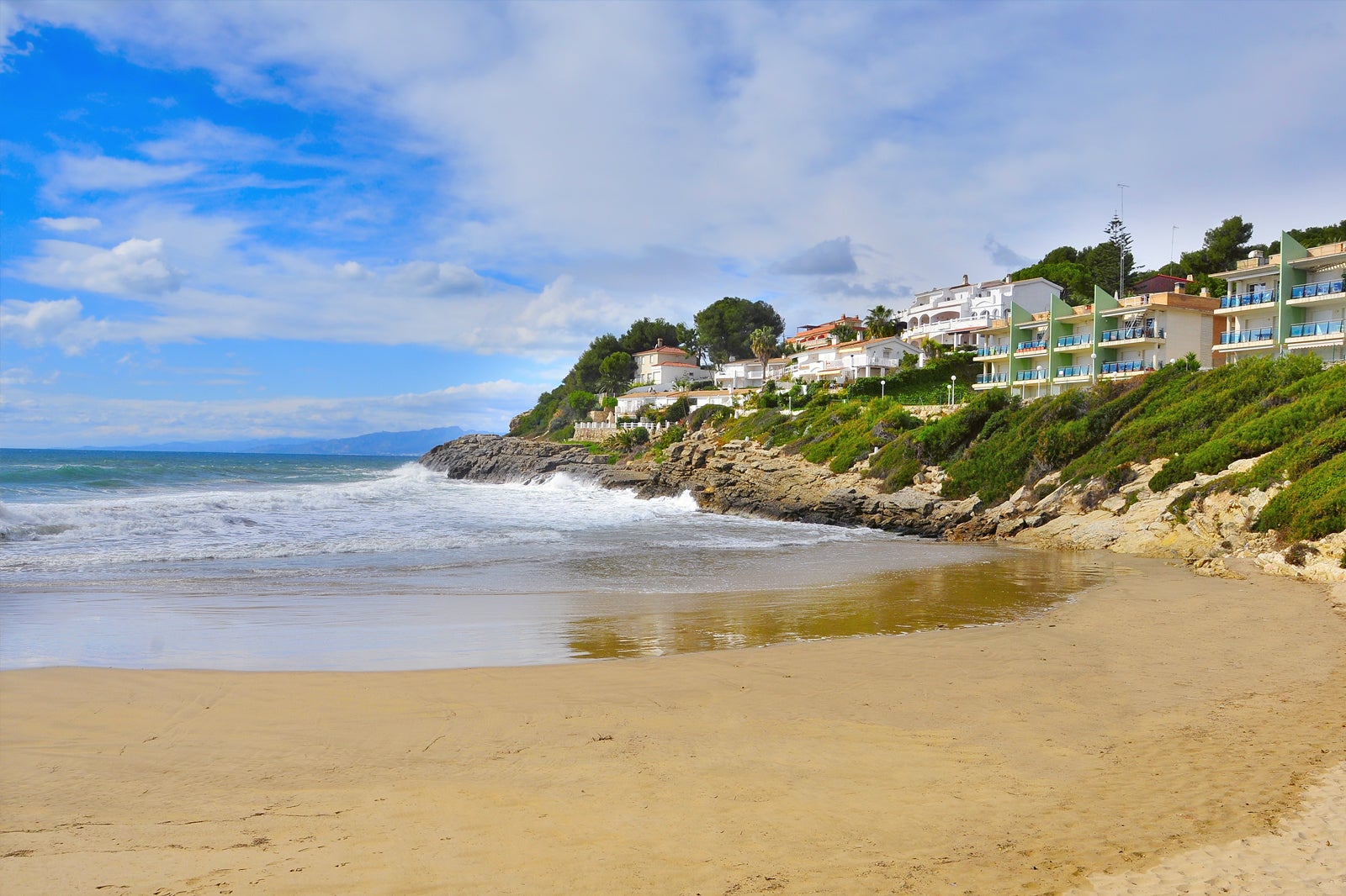 Las 7 mejores playas de Salou - Encuentra tu playa perfecta en Salou ...