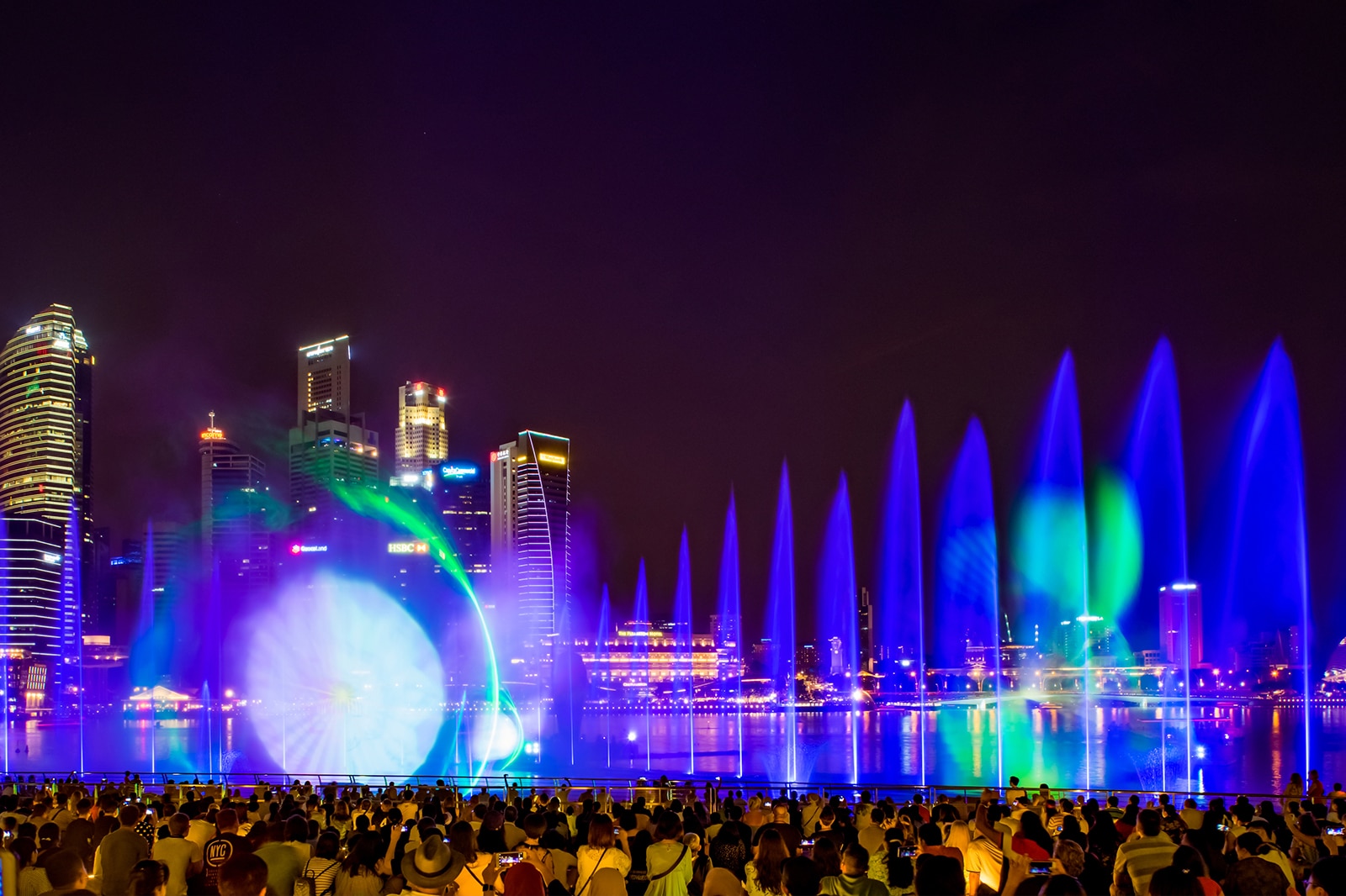 2 Great Light Shows in Singapore Evening Sound and Light Shows Go