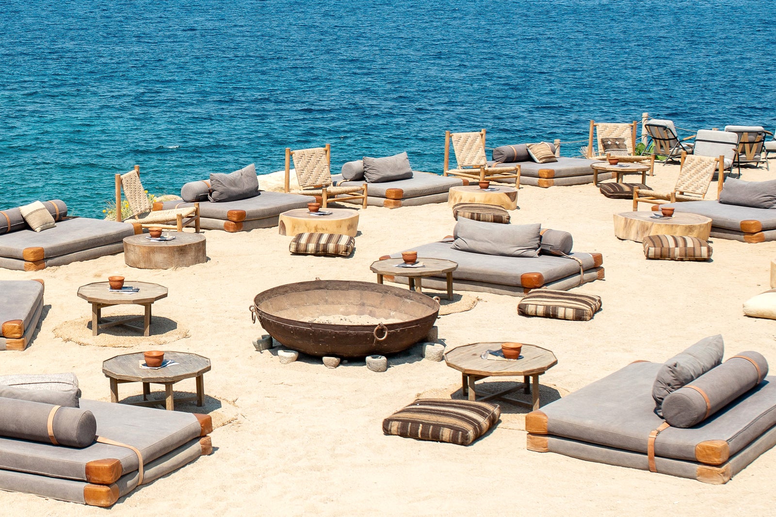 10 Best Things to Do for Couples in Mykonos What to Do on a Romantic Trip to Mykonos? Go Guides