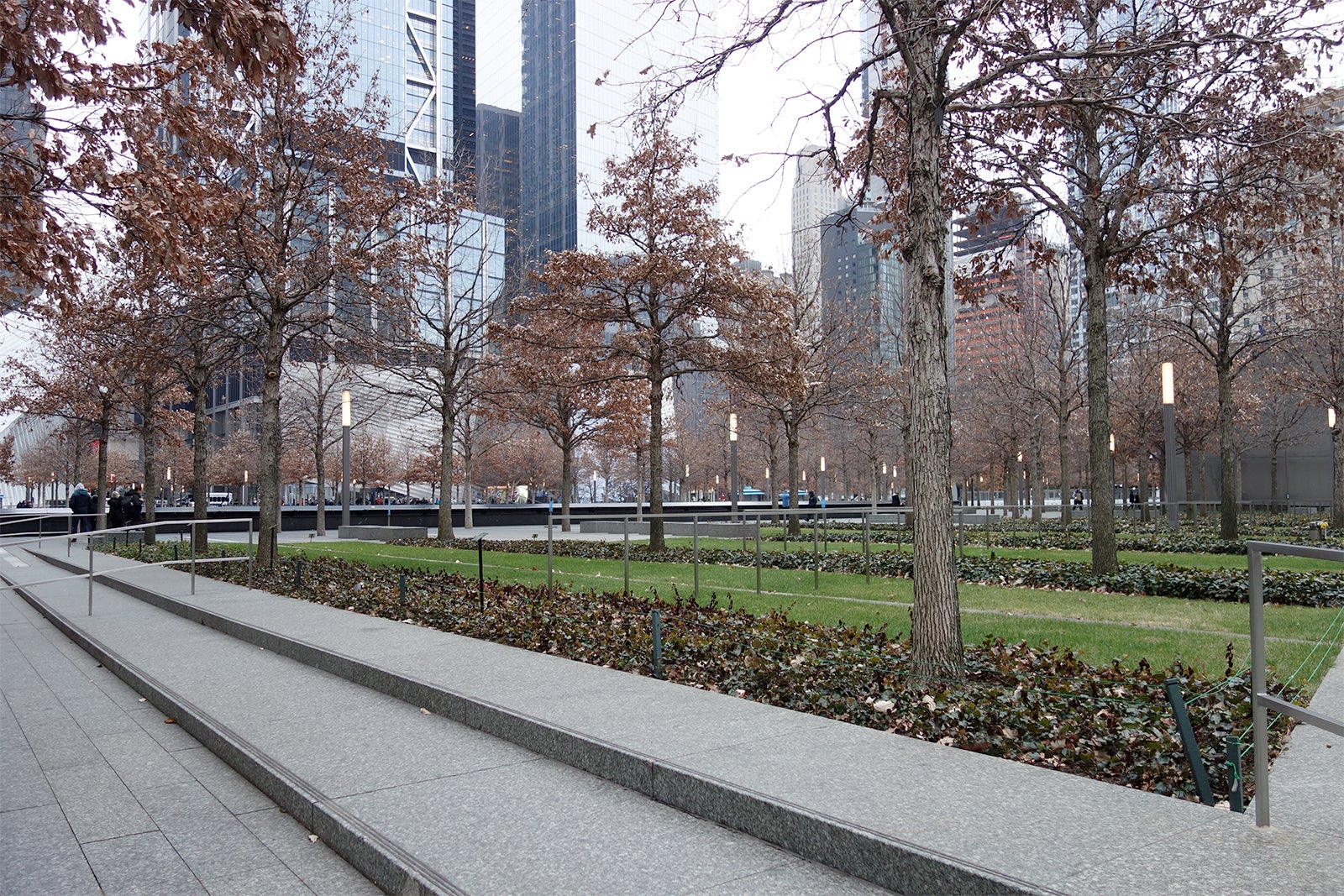 9 11 Memorial & Museum In New York - Remembering Those Lost And Those 