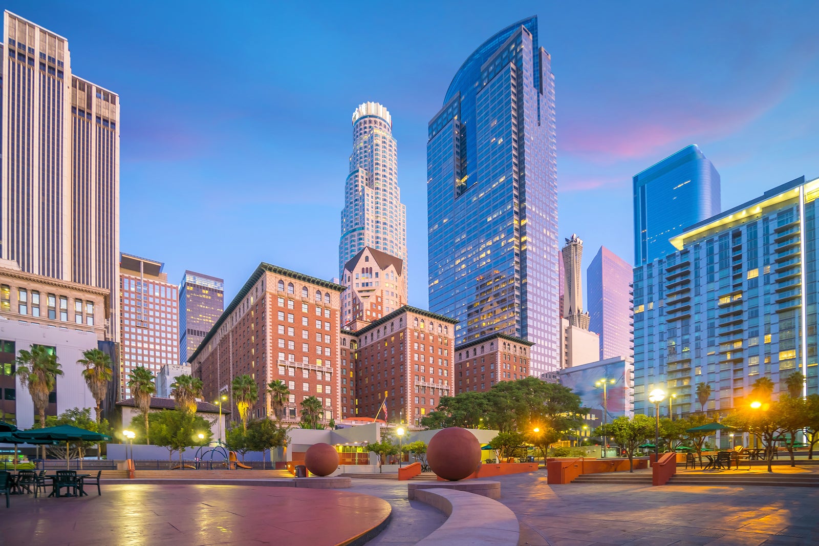 Downtown Los Angeles - Explore the Heart and Soul of LA's Central Commercial and Business 