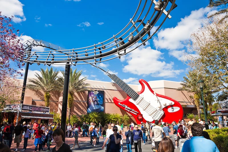 Rock 'n' Roller Coaster