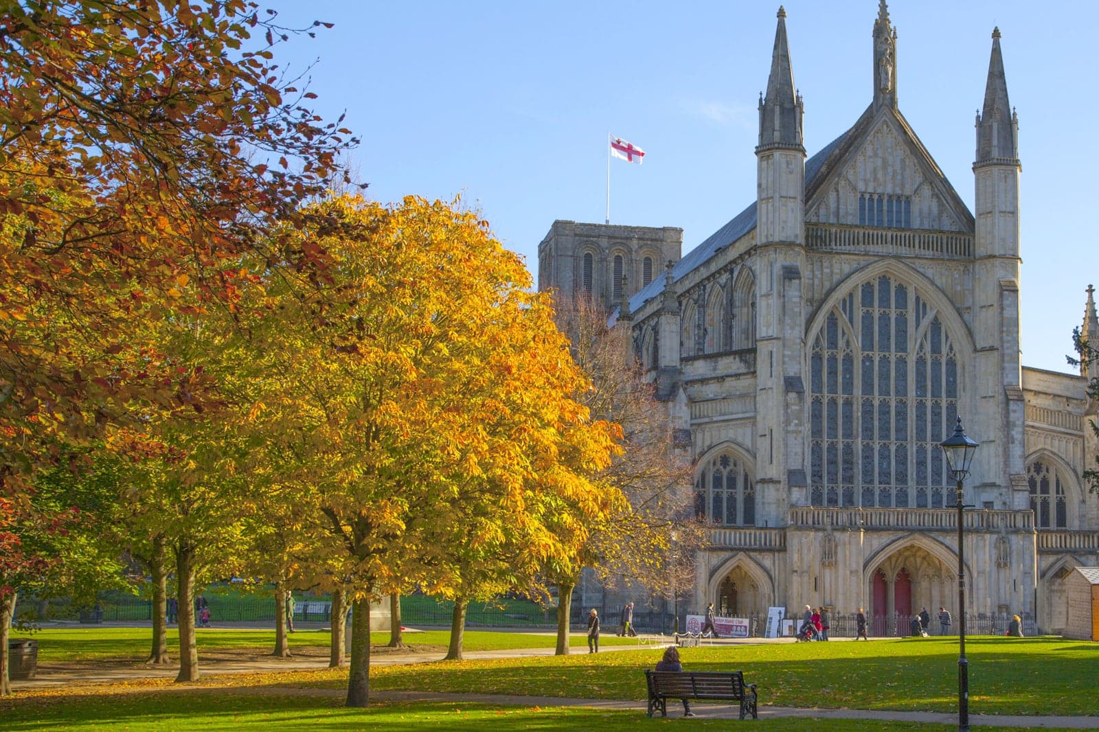 10 Best Things To Do In Hampshire Escape London On A Road Trip To 10-best-things-to-do-in-hampshire-escape-london-on-a-road-trip-to
